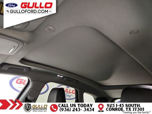 Used 2021 Lincoln Corsair Reserve w/ Equipment Group 201A image 21