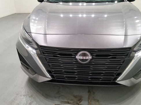 Used 2023 Nissan Altima 2.5 S image 9