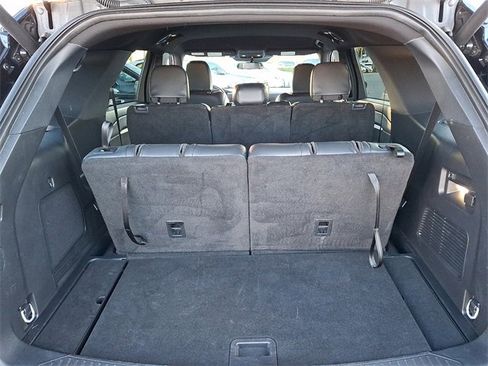 Used 2025 Ford Explorer ST-Line w/ ST-Line Street Pack image 29