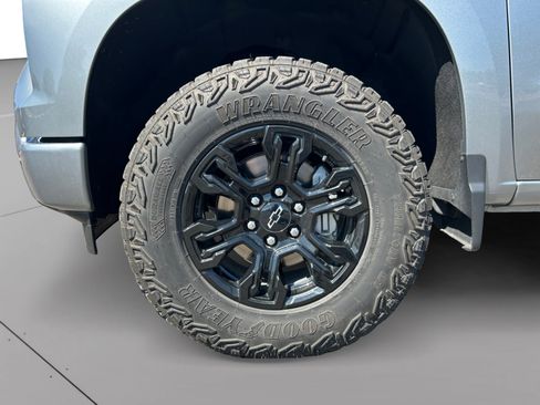 Used 2025 Chevrolet Silverado 1500 RST w/ RST All Star Premium Package AWD/4WD image 9