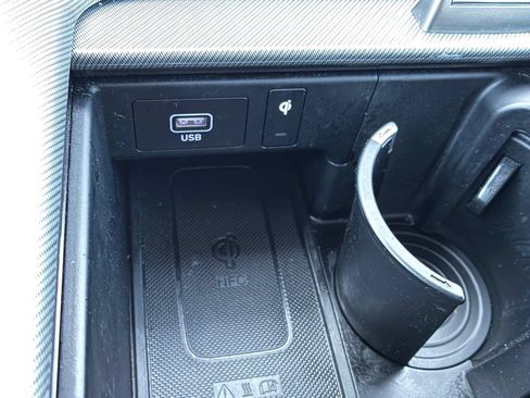 Used 2024 Hyundai Palisade SEL FWD image 25