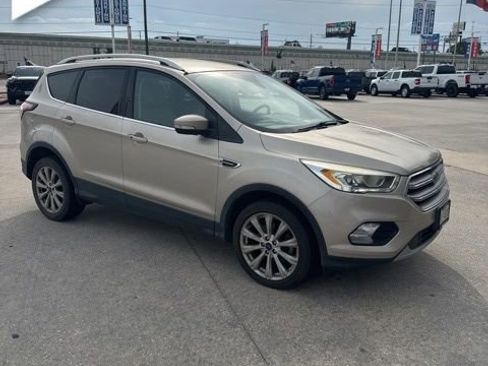 Used 2017 Ford Escape Titanium FWD image 2