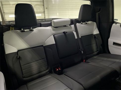 New 2025 GMC Hummer EV 3X w/ Extreme Off-Road Package image 16