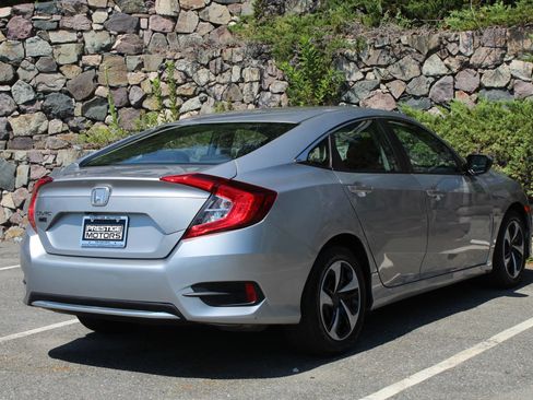 Used 2020 Honda Civic LX image 9