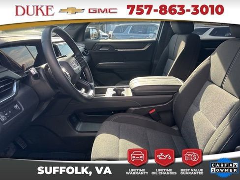 Used 2025 GMC Acadia Elevation image 3