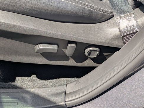 Used 2021 Subaru Forester Limited w/ Popular Package #3 image 22