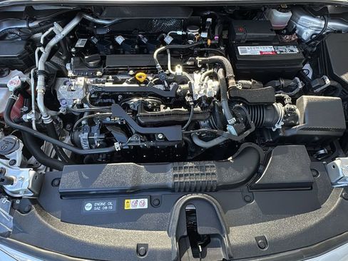 Used 2021 Toyota Corolla SE w/ Carpet Mat Package (TMS) FWD image 25