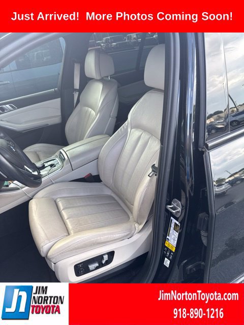 Used 2021 BMW X5 xDrive40i w/ Premium Package 3 AWD/4WD image 8