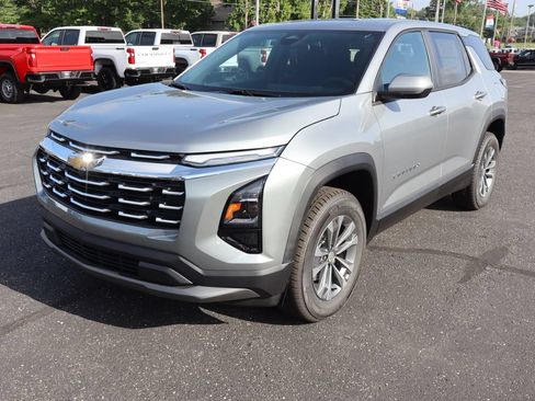 New 2027 Chevrolet Equinox LT AWD/4WD image 23