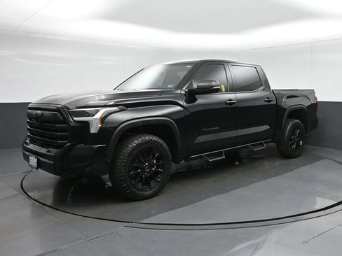 Used 2023 Toyota Tundra SR5 w/ SR5 Premium Package AWD/4WD image 3