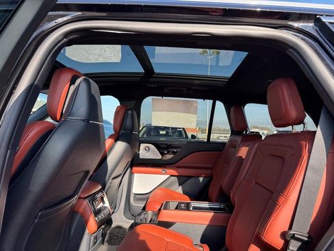 New 2025 Lincoln Aviator Reserve w/ Equipment Group 201A image 11