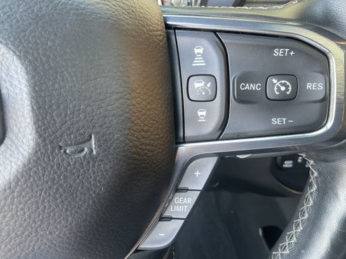 Used 2020 RAM 1500 Limited w/ Advanced Safety Group AWD/4WD image 32