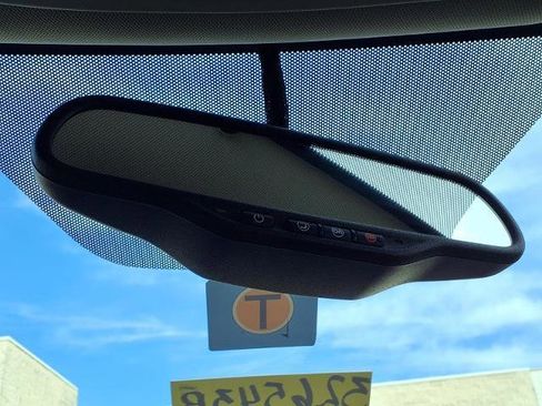 Used 2017 Buick Enclave Leather image 17