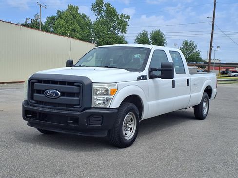 Used 2014 Ford F250 XL RWD image 1