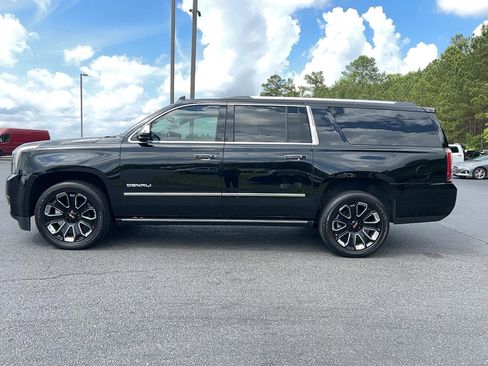 Used 2019 GMC Yukon XL Denali w/ Denali Ultimate Package RWD image 8