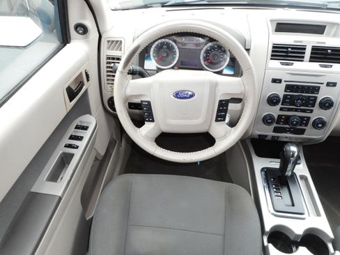 Used 2009 Ford Escape 4WD Hybrid image 20