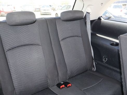 Used 2018 Dodge Journey SE w/ Connectivity Group FWD image 11