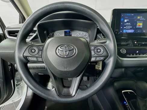 Used 2023 Toyota Corolla LE FWD image 15