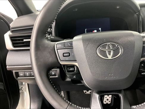 Certified 2025 Toyota Camry LE image 22