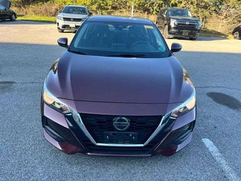Used 2020 Nissan Sentra SV image 2