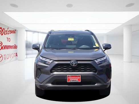 Used 2025 Toyota RAV4 XLE w/ Weather Package AWD/4WD image 4