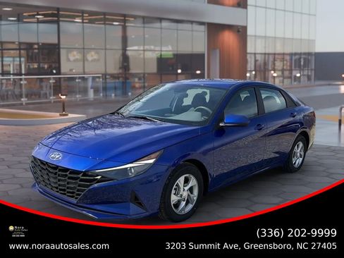 Used 2023 Hyundai Elantra SE FWD image 1