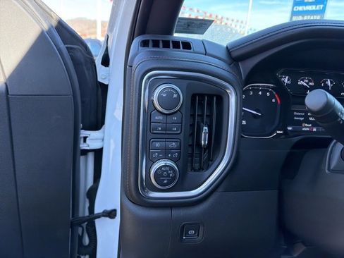 Used 2019 GMC Sierra 1500 AT4 w/ AT4 Premium Package image 17