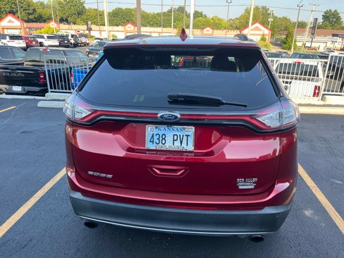 Used 2015 Ford Edge SEL w/ Equipment Group 201A FWD image 12