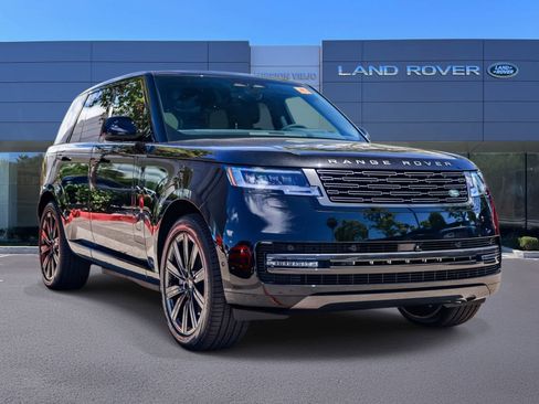 New 2026 Land Rover Range Rover SE AWD/4WD image 3