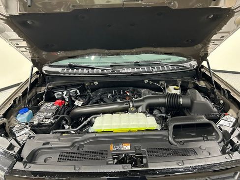 New 2026 Ford Expedition Tremor image 38