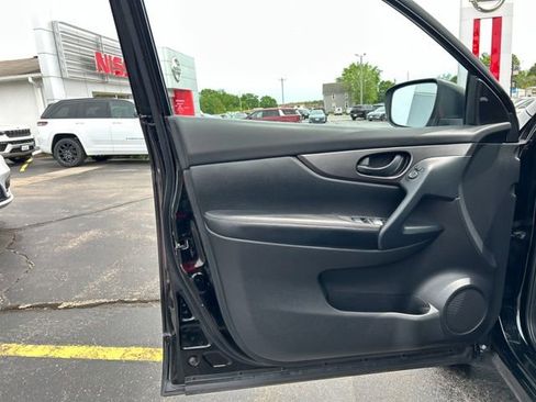 Used 2021 Nissan Rogue Sport S AWD/4WD image 26