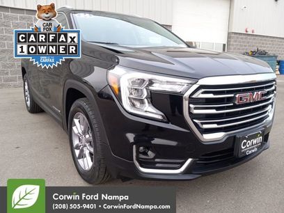 Used 2024 GMC Terrain SLT