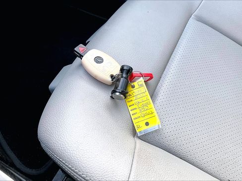 Used 2010 Mercedes-Benz E 350 E 350 Sport image 14