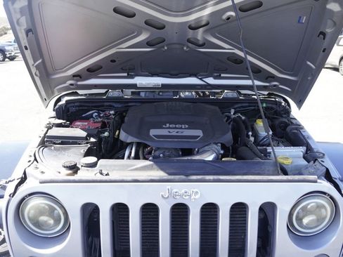 Used 2015 Jeep Wrangler Unlimited Sport w/ Quick Order Package 24S image 27