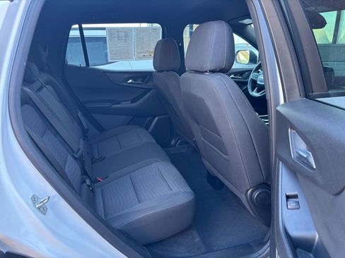 Used 2025 Chevrolet Equinox LT image 27