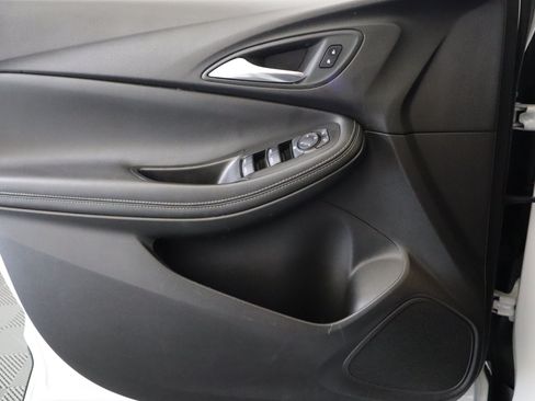 Used 2024 Buick Encore GX Sport Touring FWD image 35
