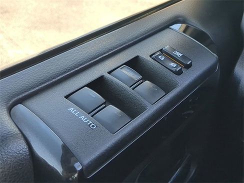 Used 2021 Toyota 4Runner Venture image 27