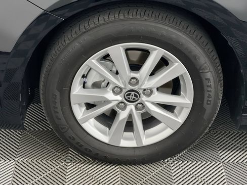 Used 2025 Toyota Camry LE FWD image 11