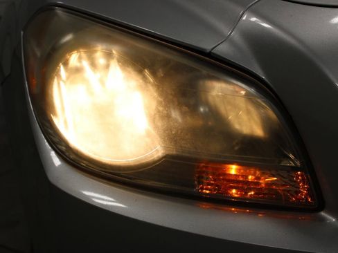 Used 2010 Chevrolet Malibu LS image 13