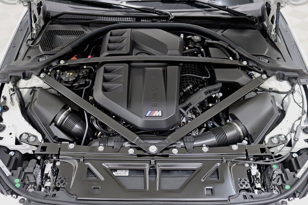 Used 2026 BMW M2 w/ Lighting Package RWD image 38