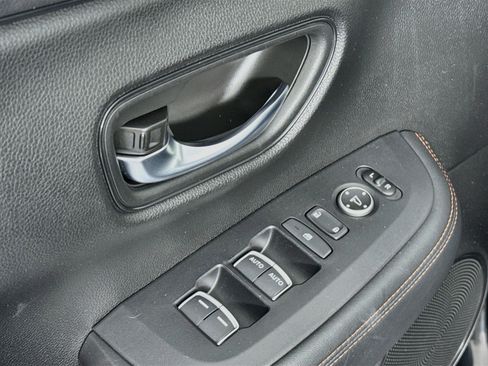 Certified 2023 Honda HR-V Sport image 17