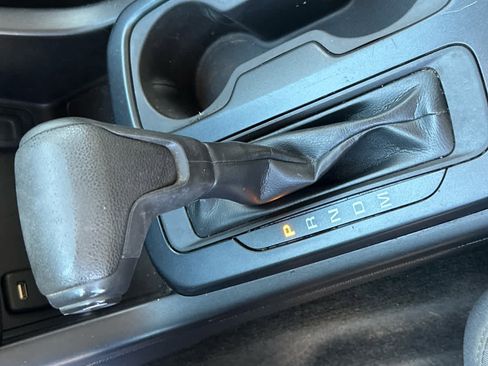 Used 2016 GMC Canyon W/T w/ Convenience Package image 32