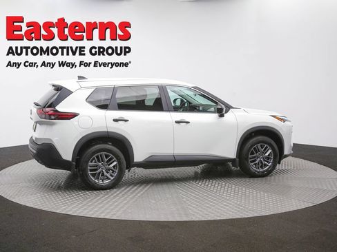 Used 2023 Nissan Rogue S AWD/4WD image 43