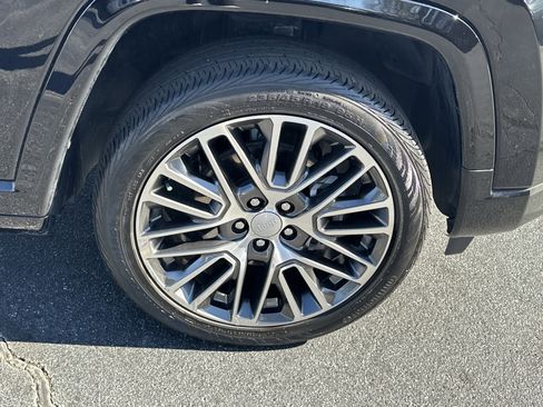 Used 2022 Jeep Compass Limited w/ Elite Group image 14