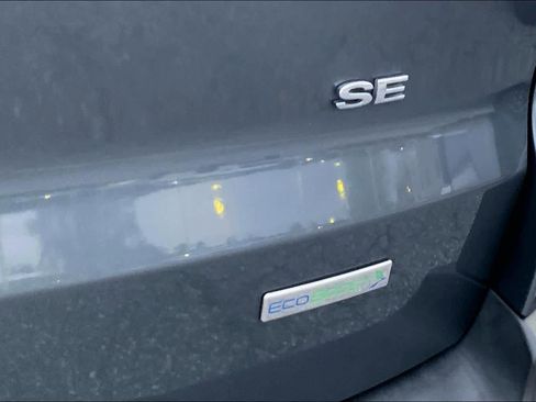 Used 2018 Ford EcoSport SE FWD image 10