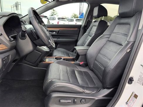 Used 2020 Honda CR-V Touring image 9