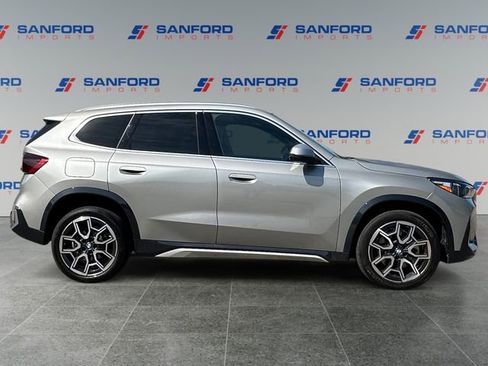 Used 2023 BMW X1 xDrive28i w/ Convenience Package AWD/4WD image 6