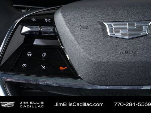 Certified 2026 Cadillac Vistiq Sport w/ LPO, Floor Liner Package image 11