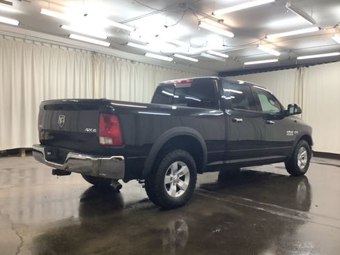 Used 2018 RAM 1500 Classic SLT image 6