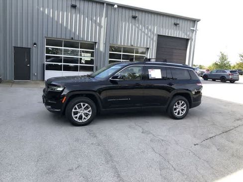 Certified 2021 Jeep Grand Cherokee L Limited w/ Trailer Tow Group (B) AWD/4WD image 3